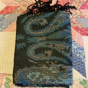Paisley fringe shawl